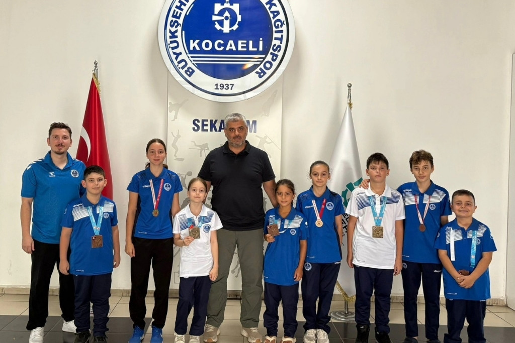 Başkanımız Başarılı Karatecileri Ağırladı