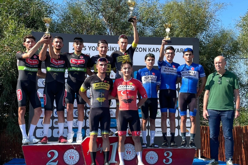 Bisikletçilerimiz Türkiye 3. Sü