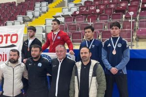 Güreşçilerimiz Isparta'da Şampiyon