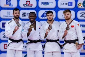 Judo Büyükler Avrupa Açık Kupasında Umalt Kürsüde